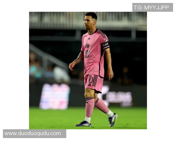 大牌球星推荐的足球鞋哪个品牌最好适合你快速提升技术和舒适度